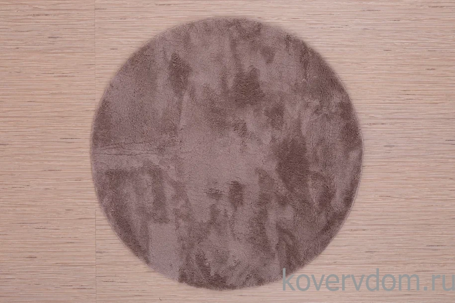 Ковер из искусственного меха Chic 1000A BROWN_3000 круг Ковер из искусственного меха Chic 1000A BROWN_3000 круг