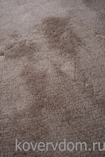 Ковер из искусственного меха Chic 1000A BROWN_3000 круг Ковер из искусственного меха Chic 1000A BROWN_3000 круг