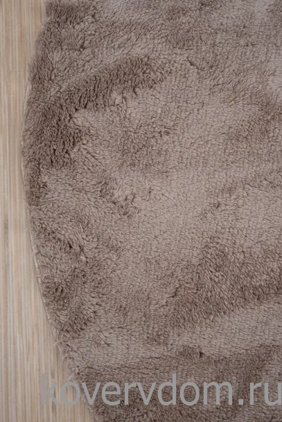 Ковер из искусственного меха Chic 1000A BROWN_3000 круг Ковер из искусственного меха Chic 1000A BROWN_3000 круг