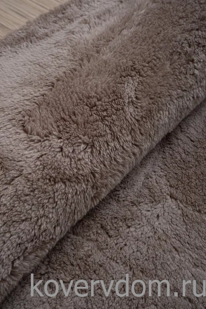 Ковер из искусственного меха Chic 1000A BROWN_3000 круг Ковер из искусственного меха Chic 1000A BROWN_3000 круг